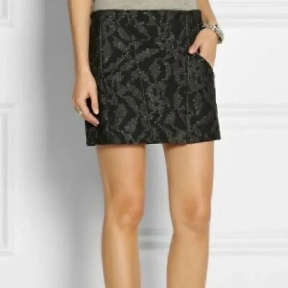 Maje Mini Skirt embroidery detailing - Picture 1 of 14